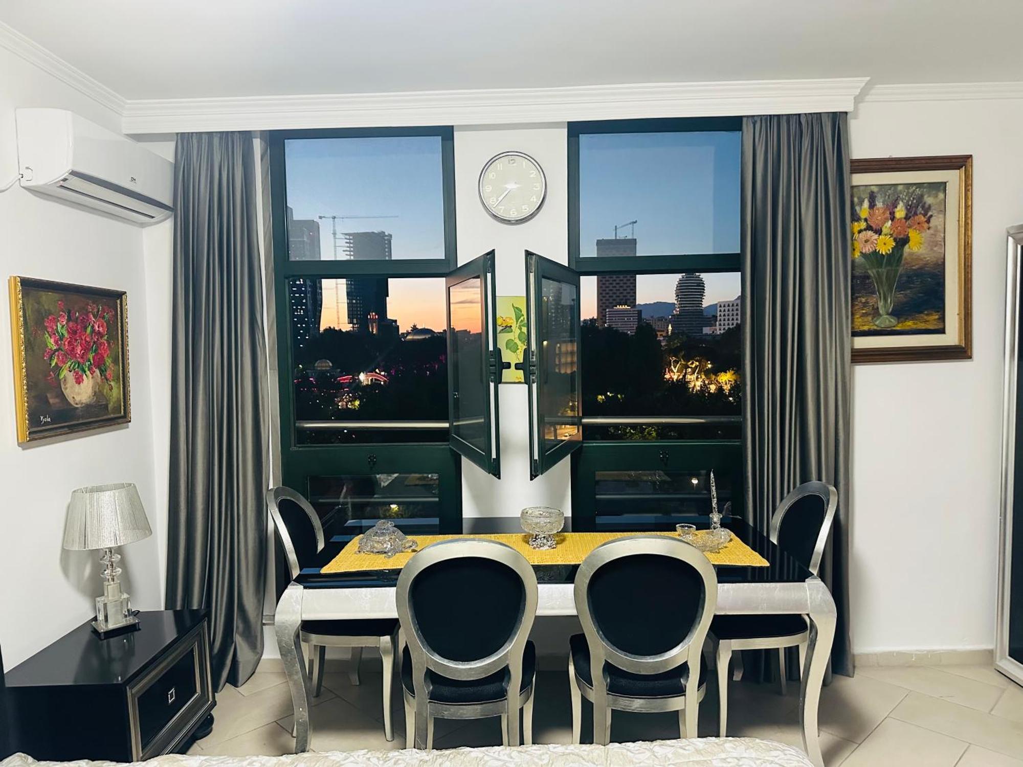 Amo Tower Tirana Center Apartment ภายนอก รูปภาพ
